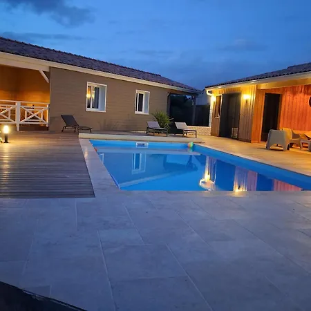 D Hotes Salicorne Et Domaine Des Allees 3*